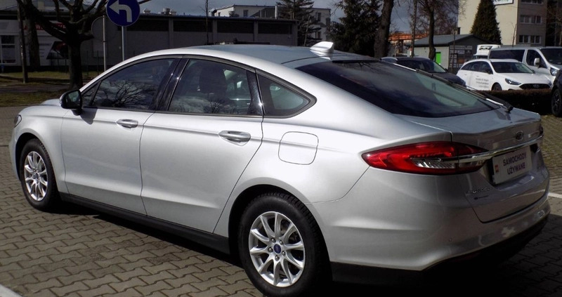 Ford Mondeo cena 88888 przebieg: 59700, rok produkcji 2020 z Szczecin małe 704